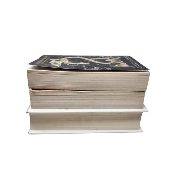 Serpent & Dove Complete Trilogy Shelby Mahurin Blood & Honey Gods & Monsters - Picture 6 of 13